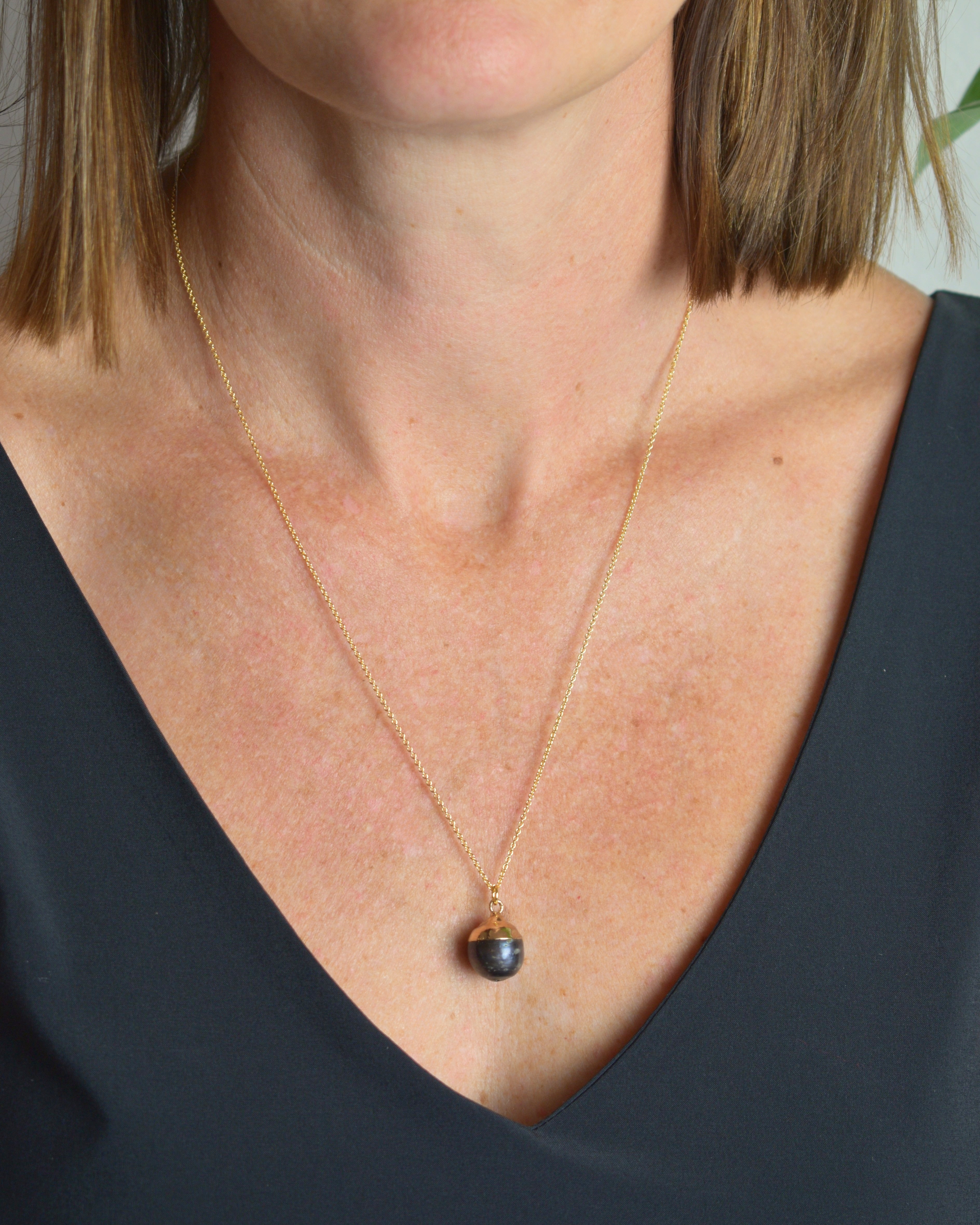 Black Pearl Charm Pendant Necklace