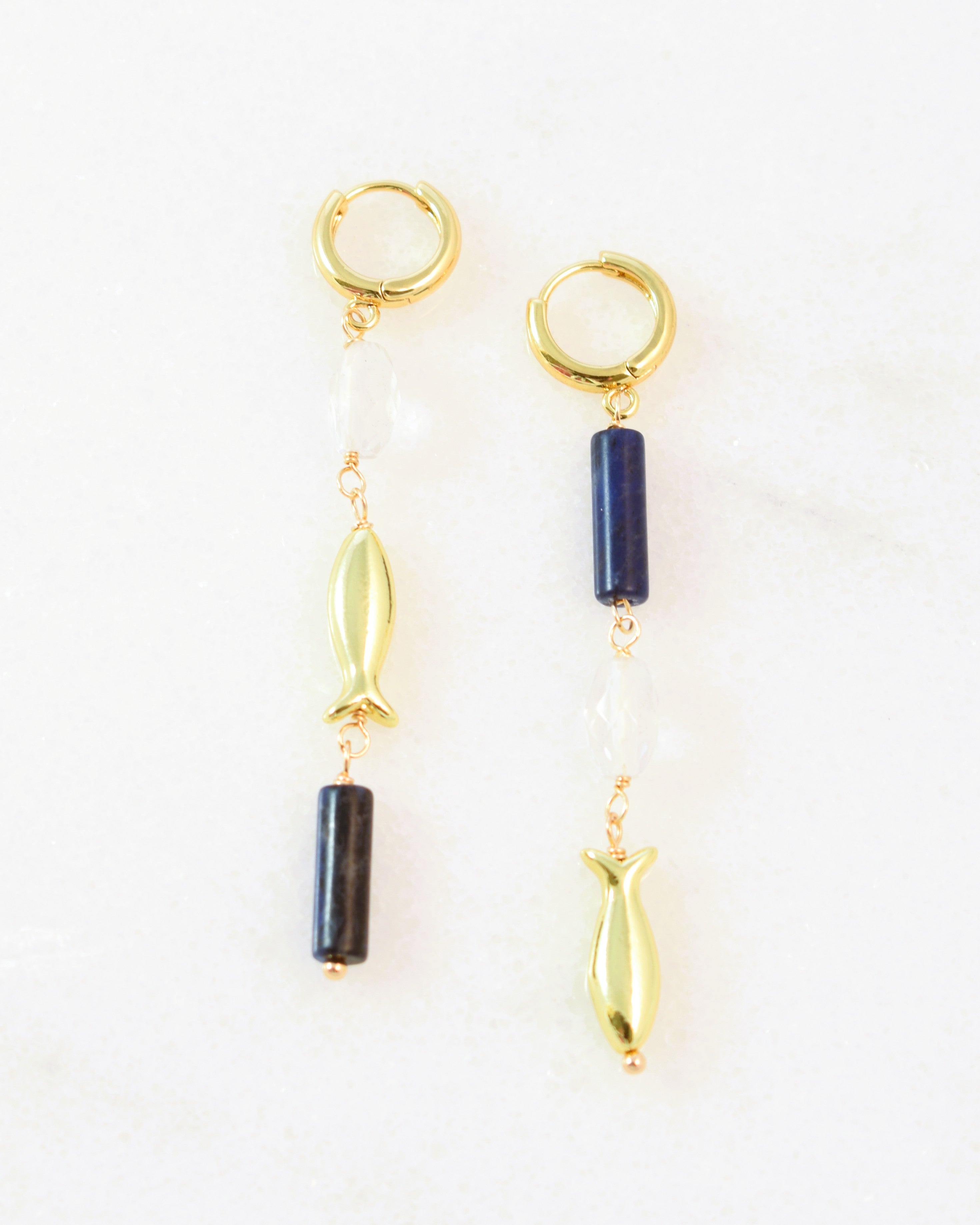 Asymmetric Sardine Huggie Earrings