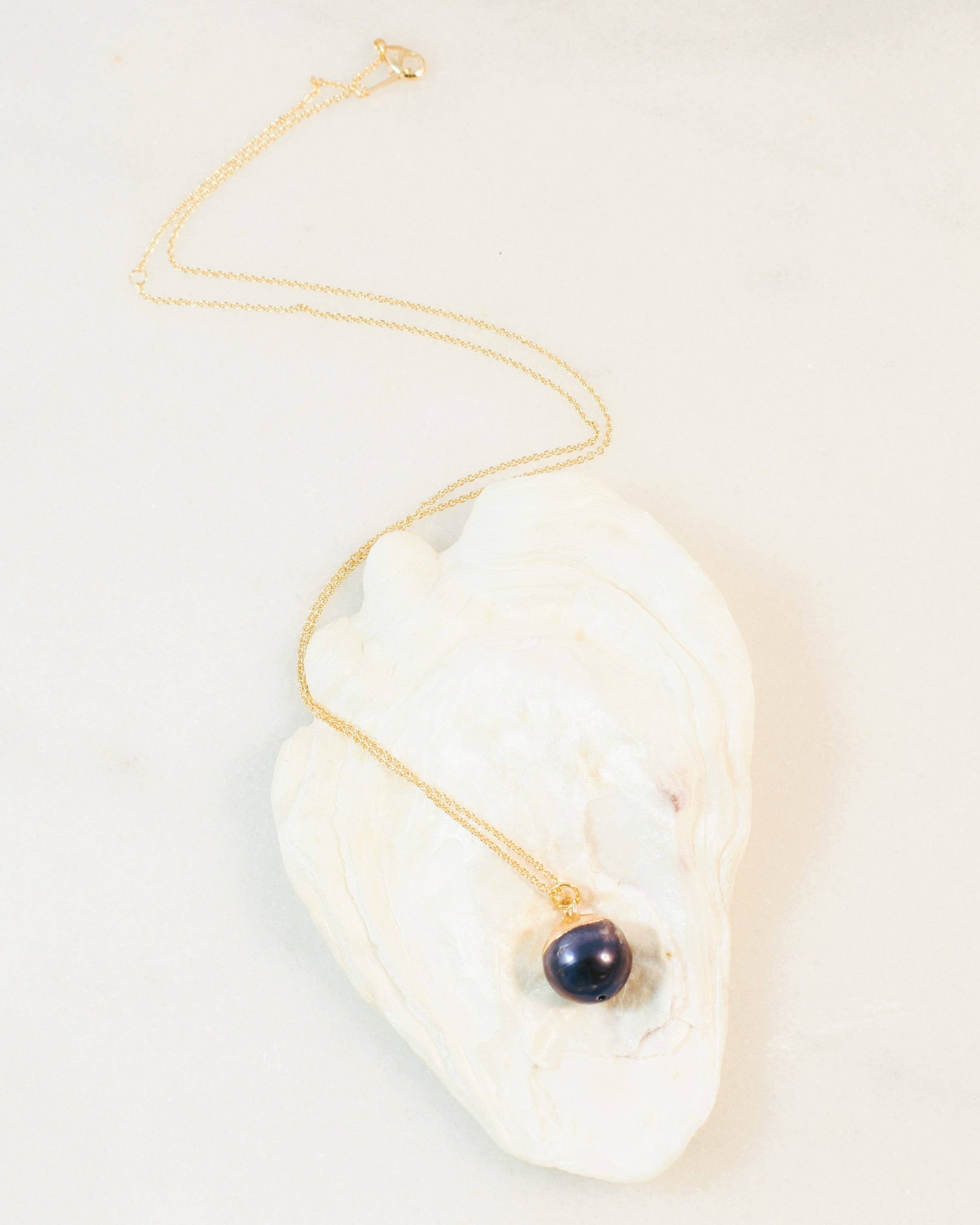 Black Pearl Charm Pendant Necklace