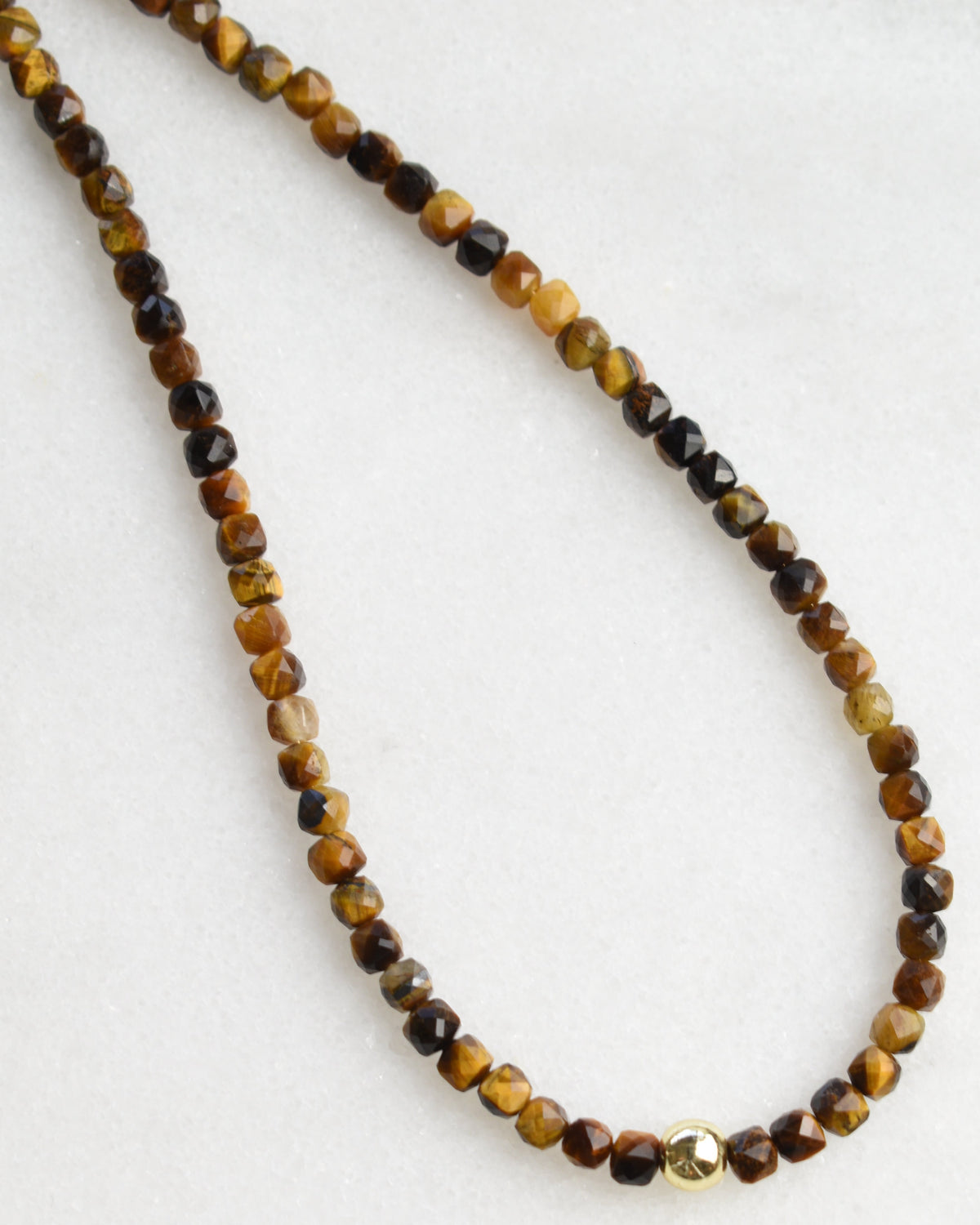 Oak Necklace