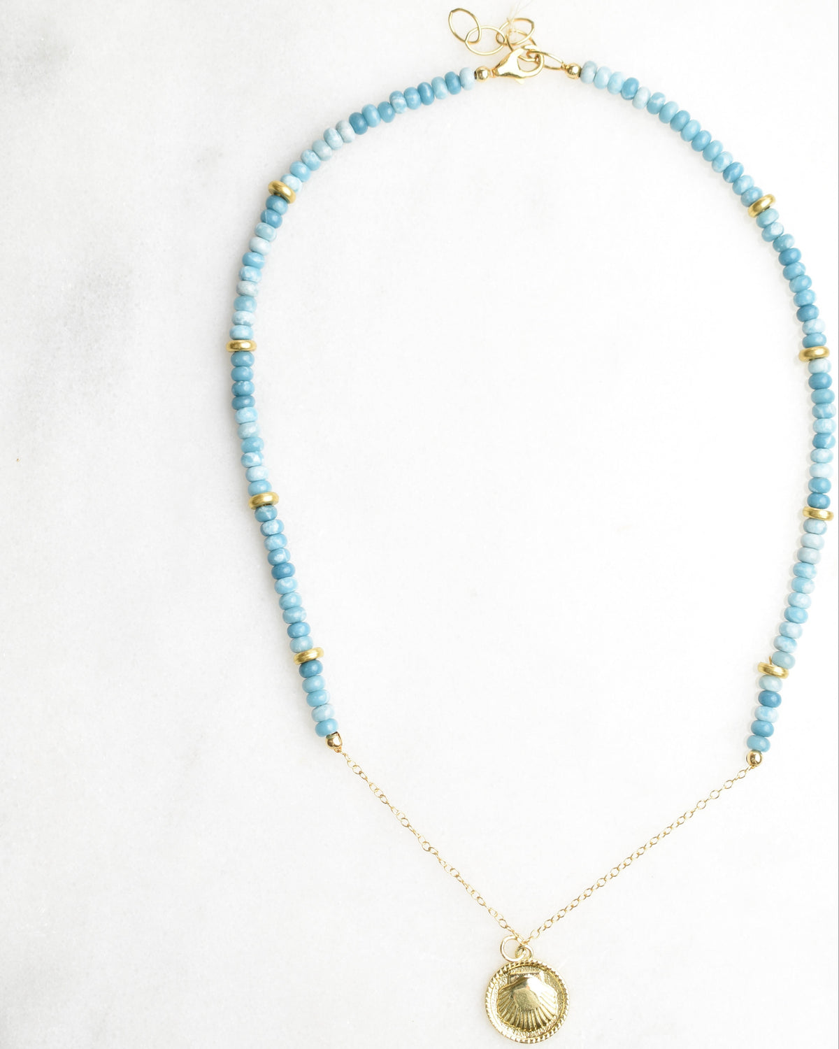 Scallop Shell Medallion Pendant Necklace