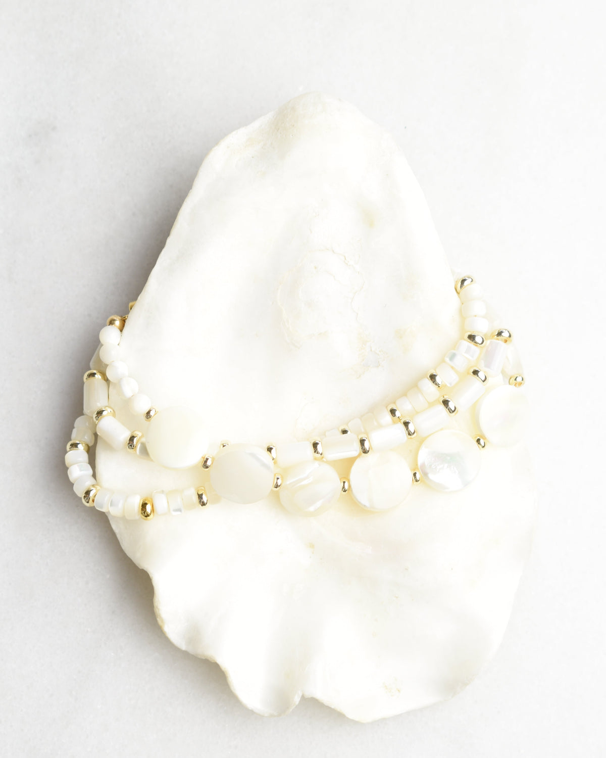 Mother of Pearl Disc Bracelet