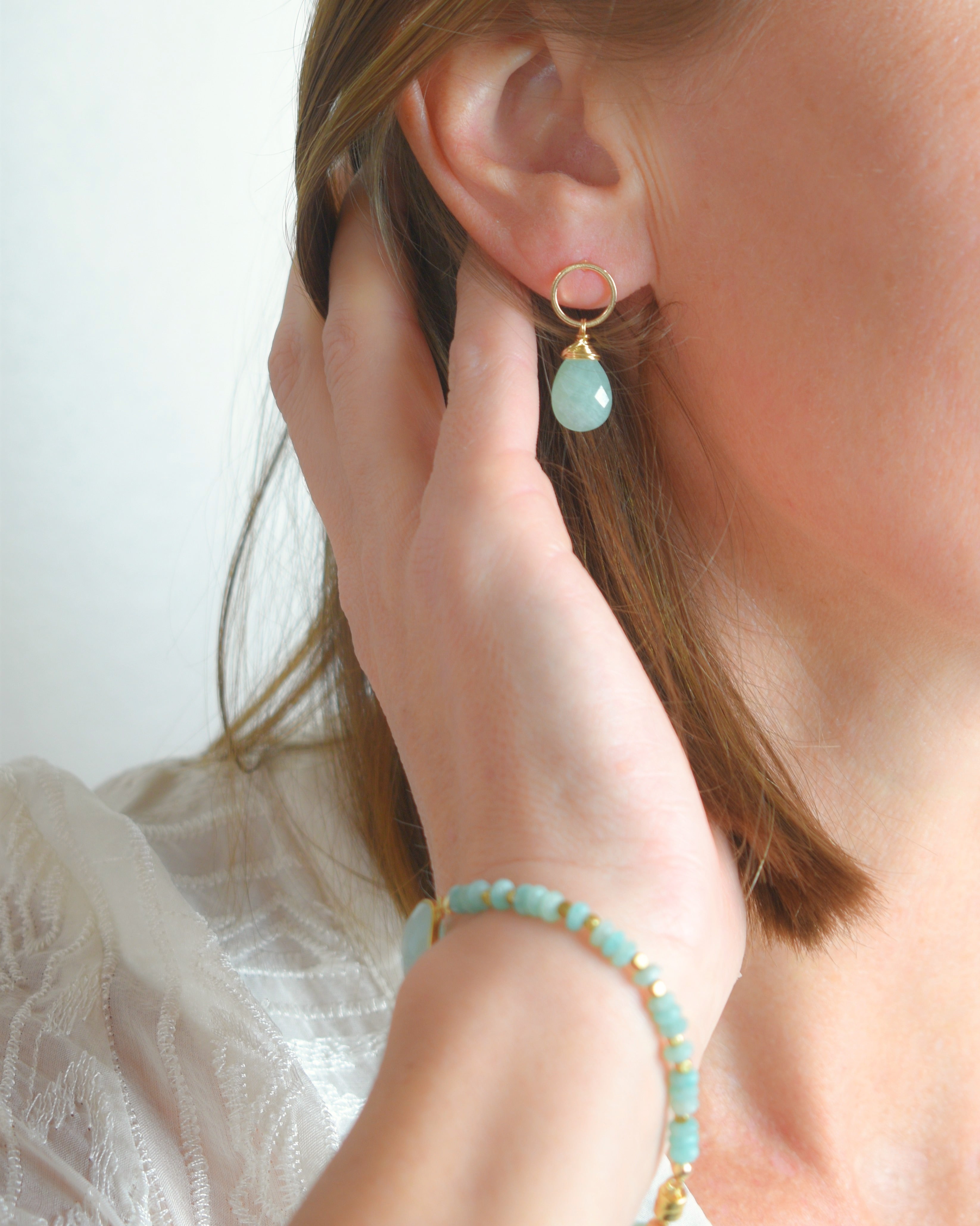 Crowned Beachcomber Post Earrings