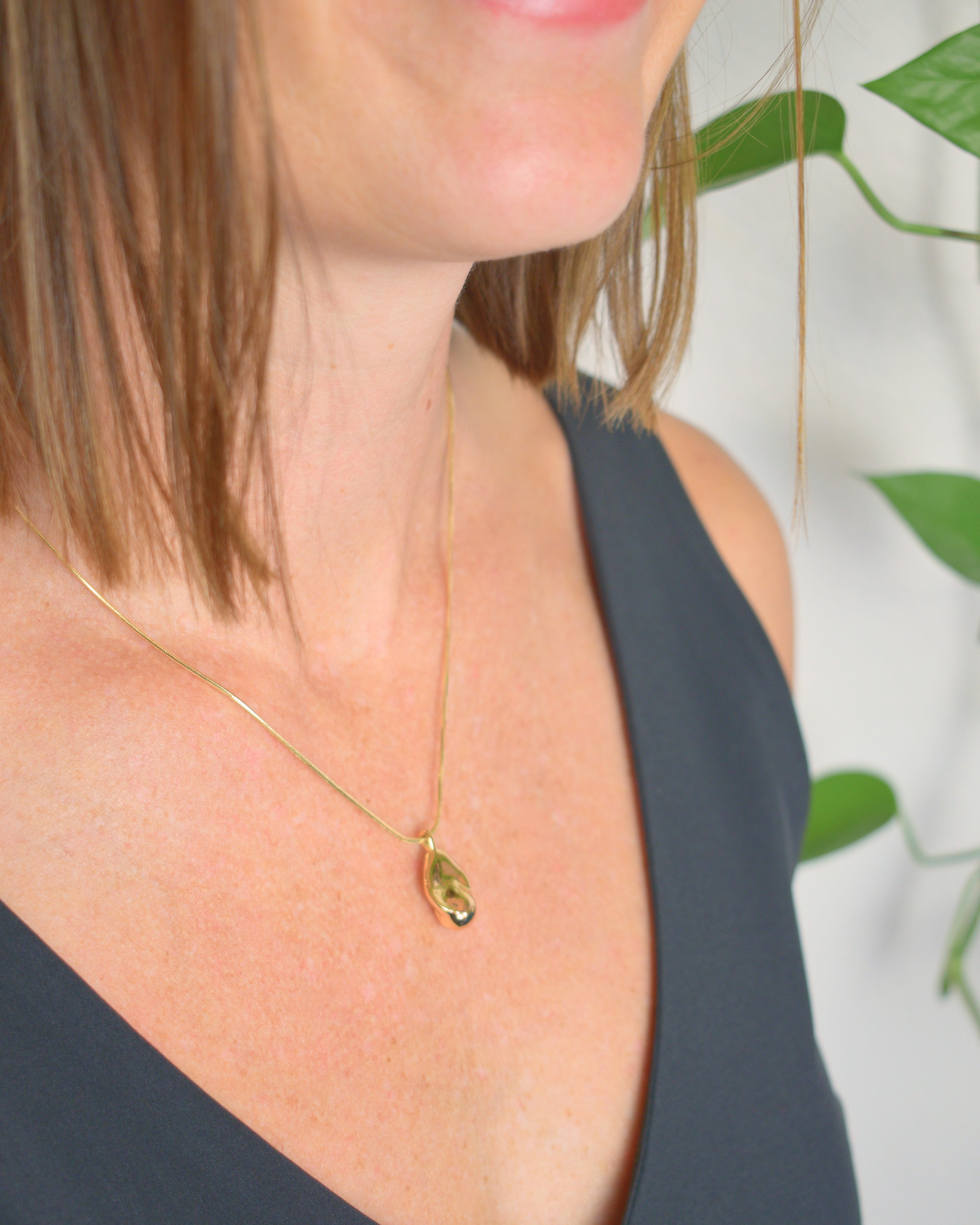 Golden Abstract Baroque Pearl Necklace